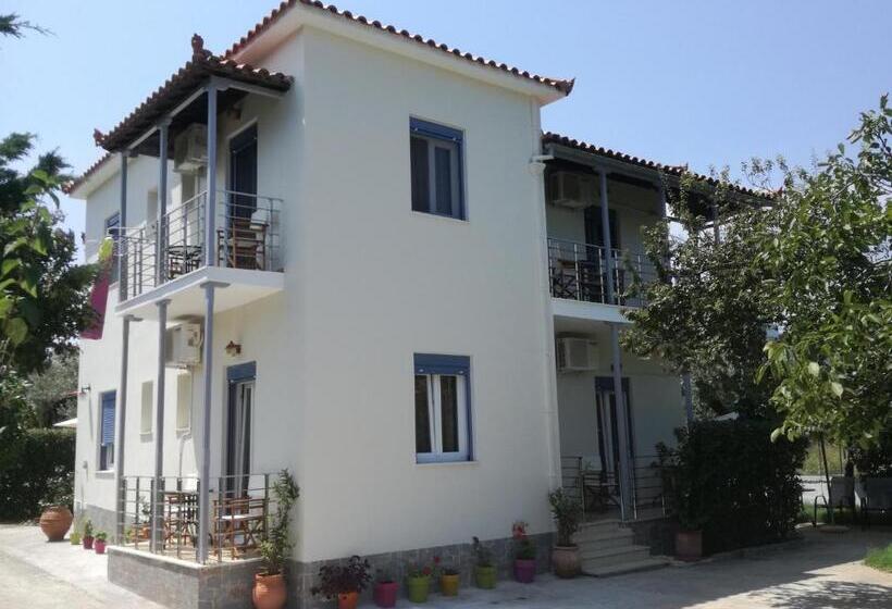 Rastoni Guest House Skopelos