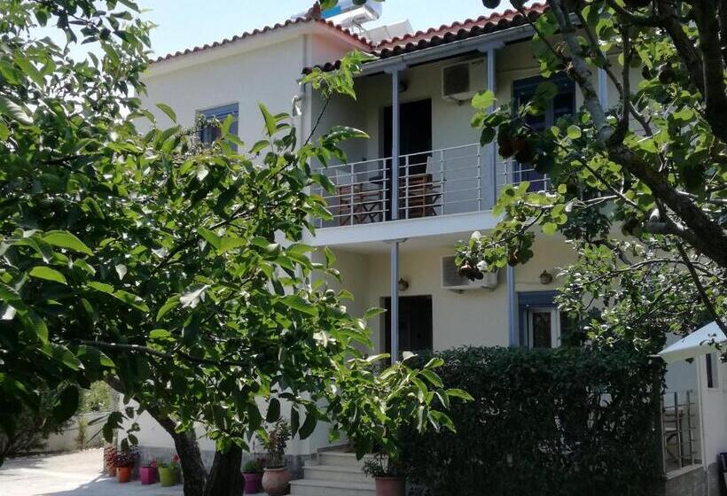 Rastoni Guest House Skopelos