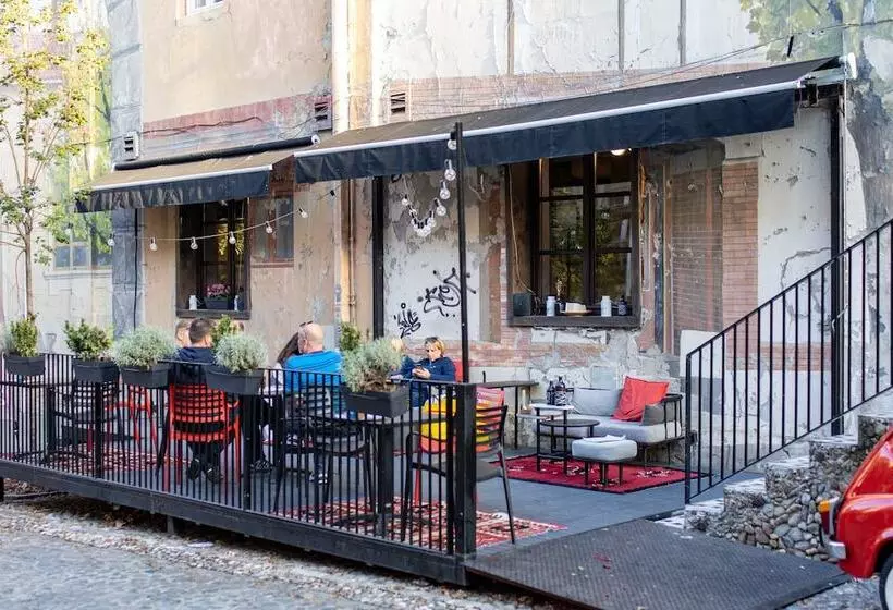 تختخواب و صبحانه Bohemian Garni  Skadarlija