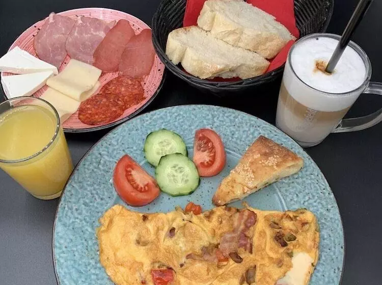 تختخواب و صبحانه Bohemian Garni  Skadarlija