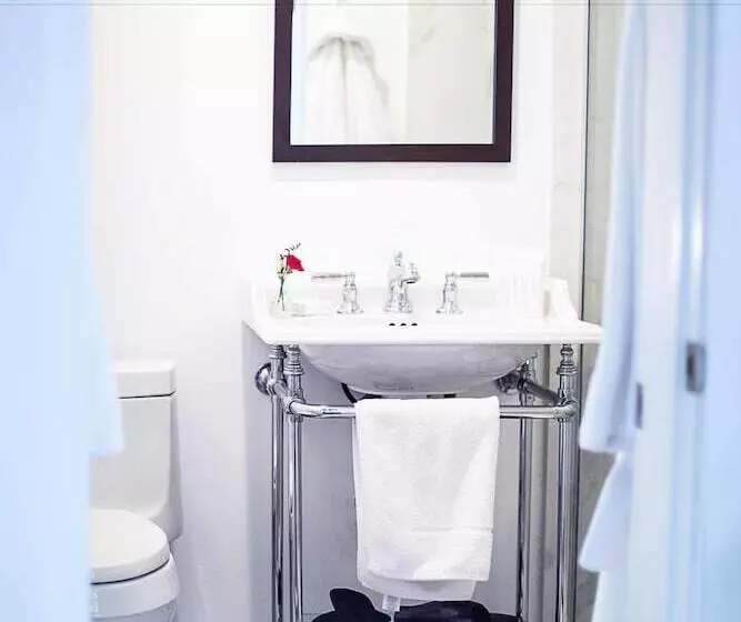 Aamiaismajoitus (B&B) Maison Vivienne Southampton