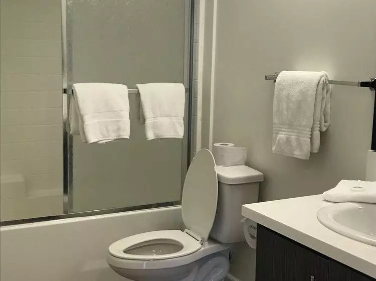 Fully Furnished Apartments near Hollywood