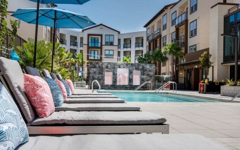 Global Luxury Suites At Epic Way