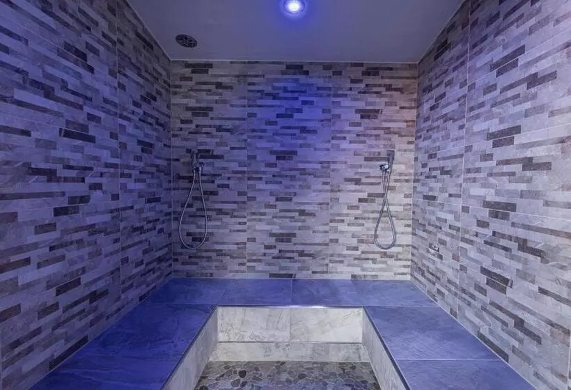 Hotel Albergo Capriolo