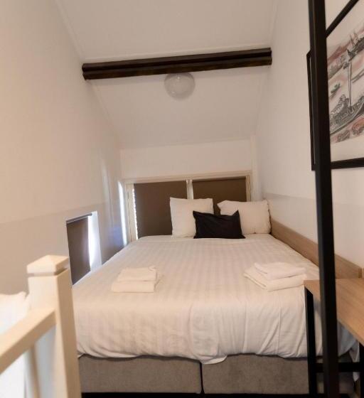 ホテル Plantage Garden Apartments