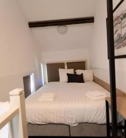 ホテル Plantage Garden Apartments