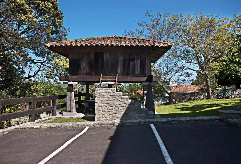 هتل Apartamentos El Cueto De Los Collado