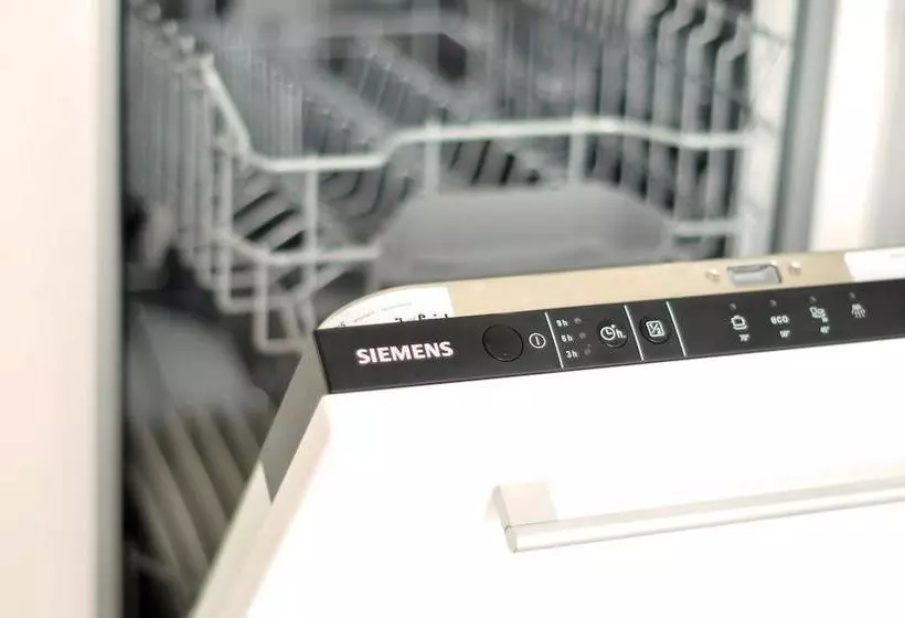 ホテル Midtown Hostel