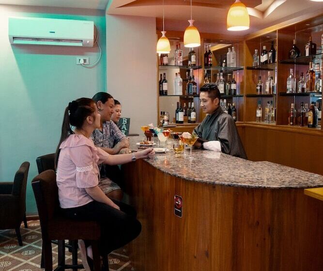 هتل Tara Phendeyling