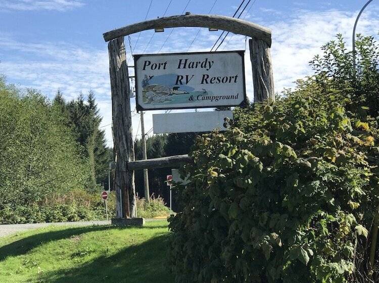 فندق على الطريق Port Hardy Cabins