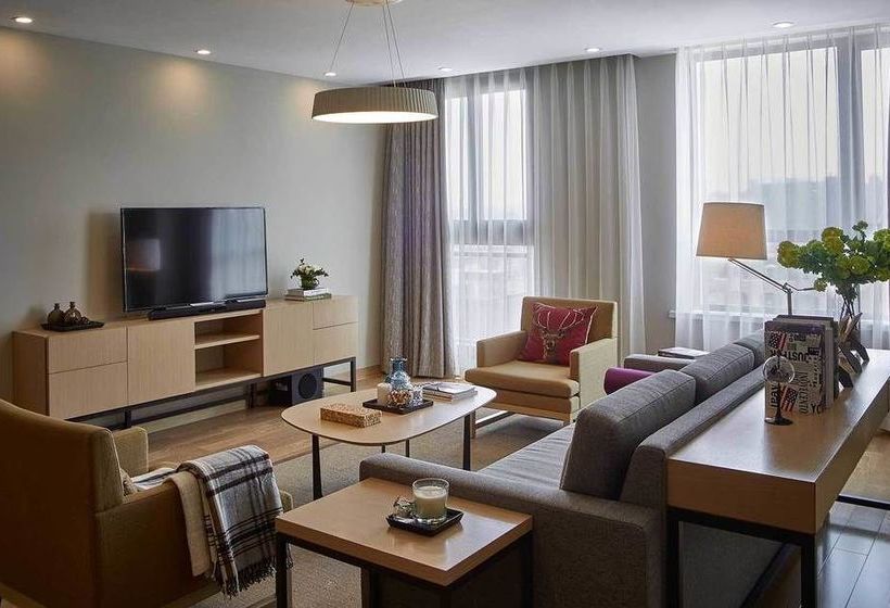 One Sunland Serviced Suites Managed By Lanson Place