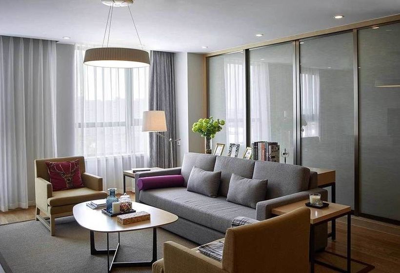 One Sunland Serviced Suites Managed By Lanson Place