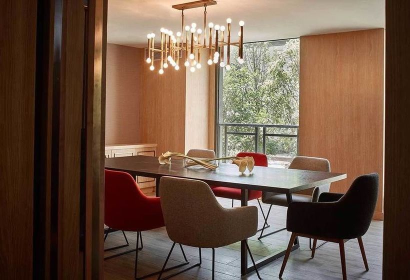 One Sunland Serviced Suites Managed By Lanson Place