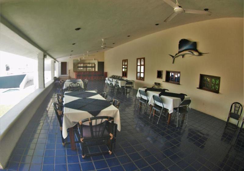 Suites Las Palmas Hotel & Villas