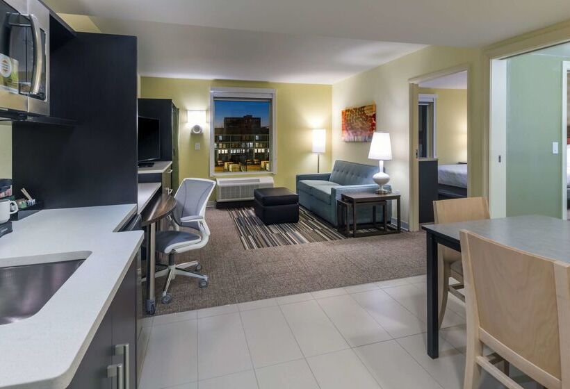 בית מלון כפרי Home2 Suites By Hilton Kansas City Downtown