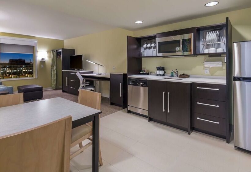 בית מלון כפרי Home2 Suites By Hilton Kansas City Downtown