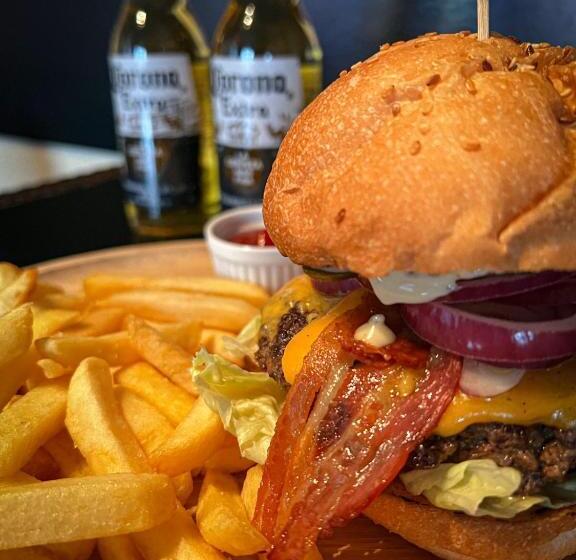 هتل Sky Inn Batumi