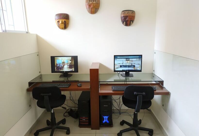 Hotel Tambo Dos De Mayo