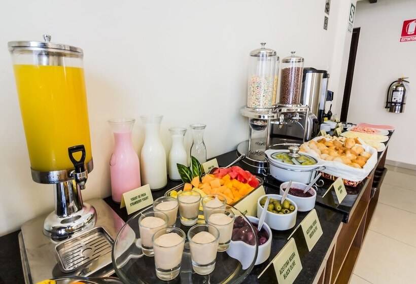 Hotel Tambo Dos De Mayo