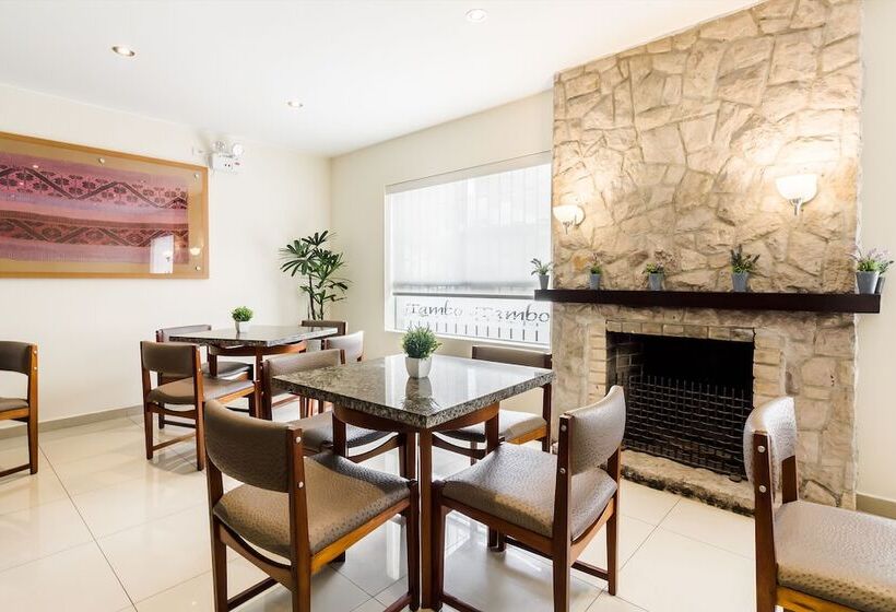 Hotel Tambo Dos De Mayo