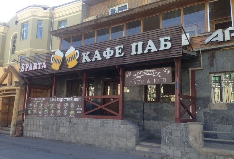 ペンション Sara's Guest House