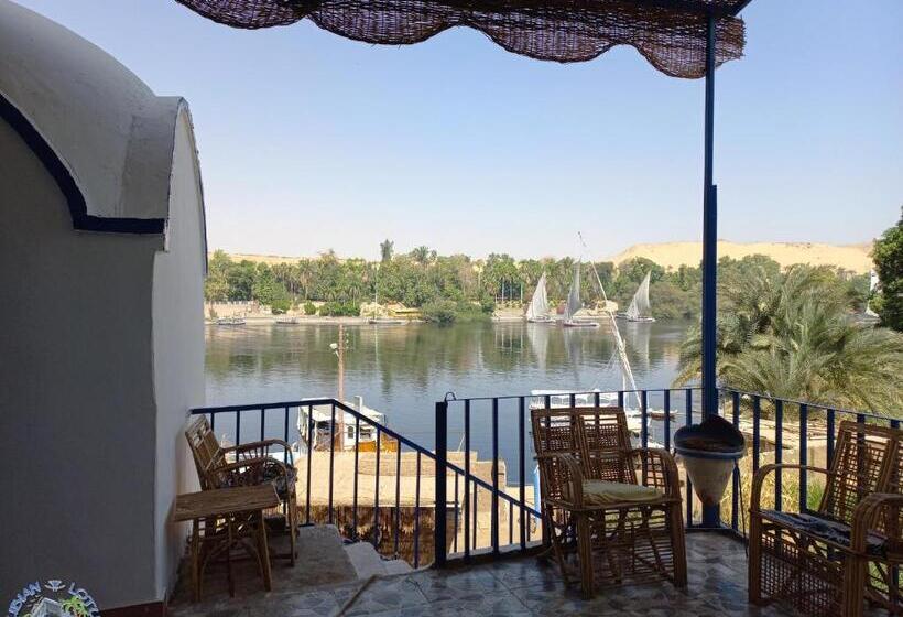 تختخواب و صبحانه Nubian Lotus