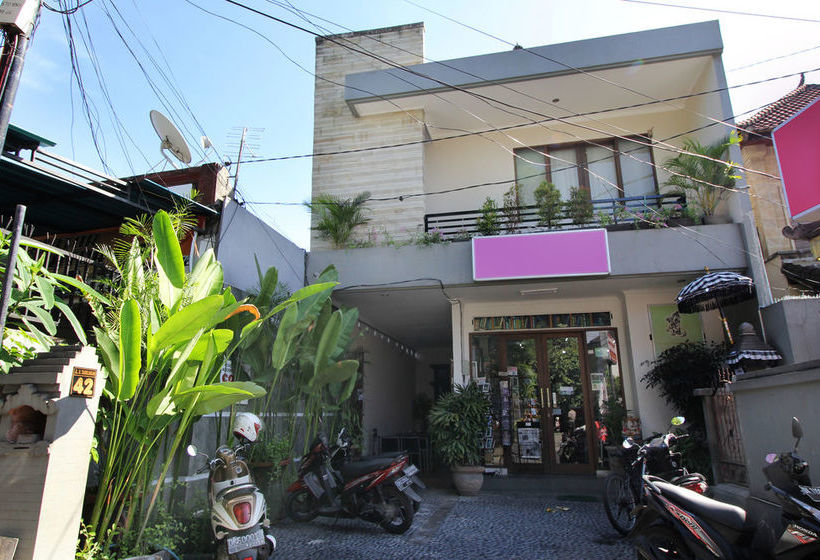 ホテル Kayu Dana Bedrooms And Pool