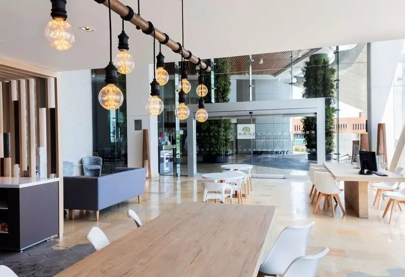 Hotelli Hilton Garden Inn Mexico City Santa Fe