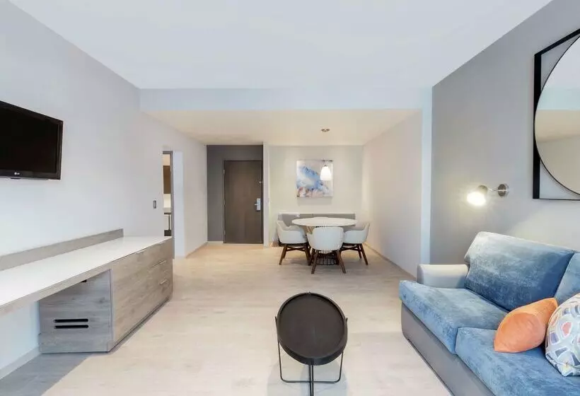 Hotelli Hilton Garden Inn Mexico City Santa Fe