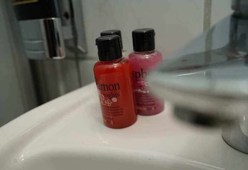 فندق Little Paris