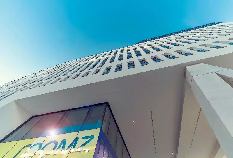 هتل Roomz Vienna Prater