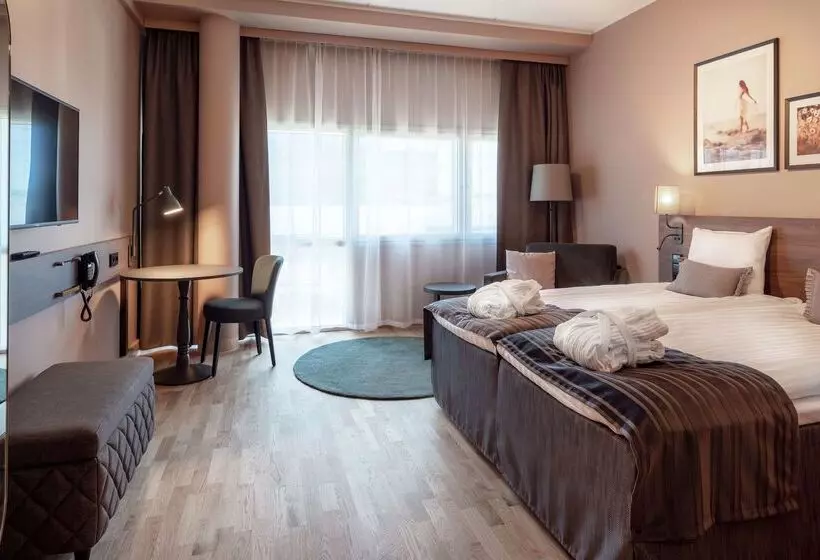 ホテル Scandic Helsinki Airport