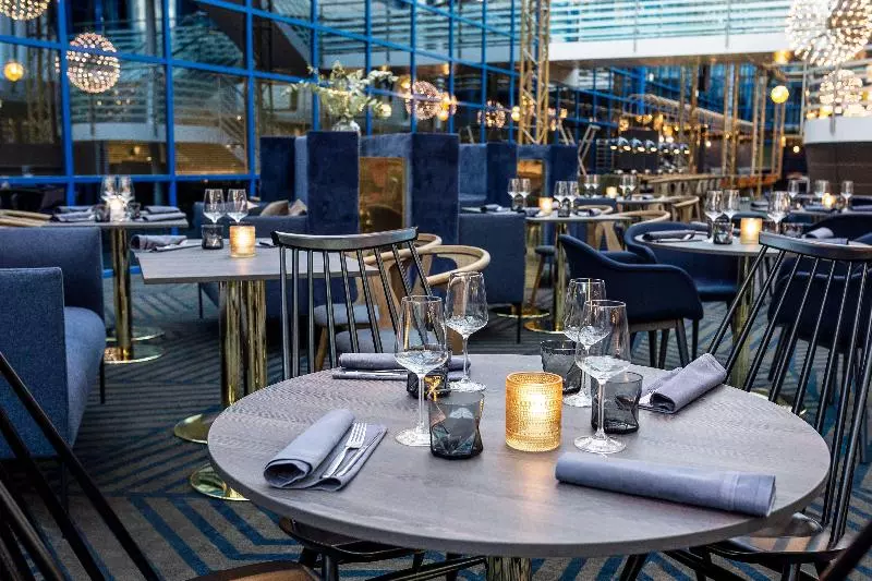 ホテル Scandic Helsinki Airport