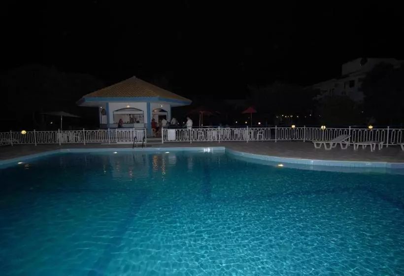 هتل Golden Beach