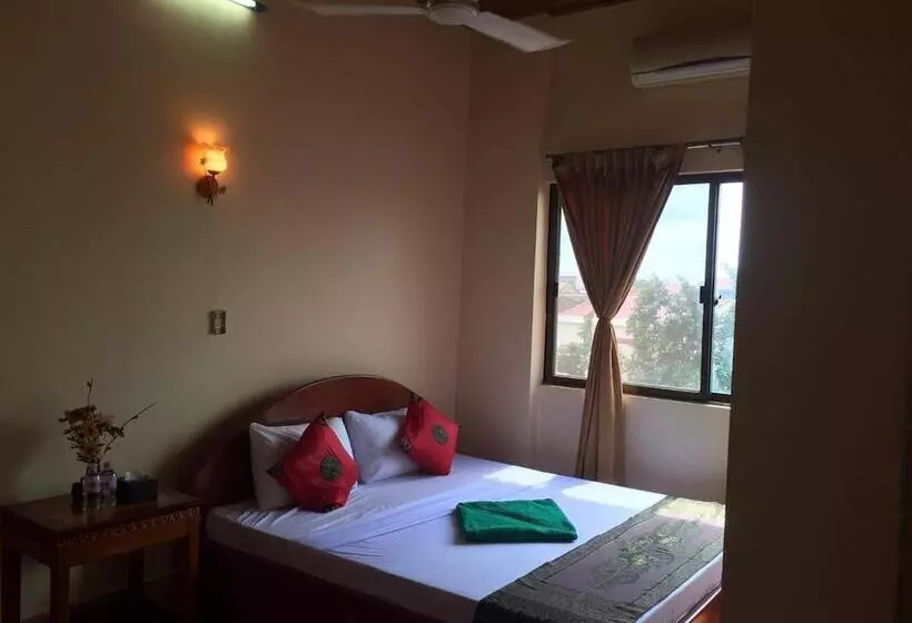 هتل Kampot Guesthouse
