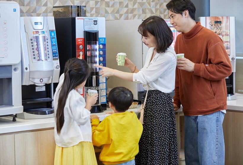 Karaksa Hotel Osaka Namba