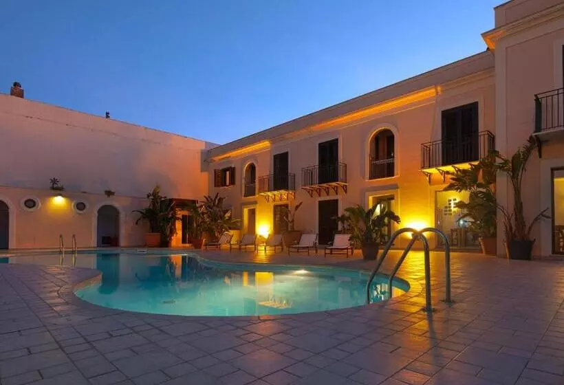 Hotelli Moresco Resort