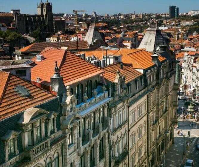 هتل Pestana Porto A Brasileira, City Center & Heritage Building