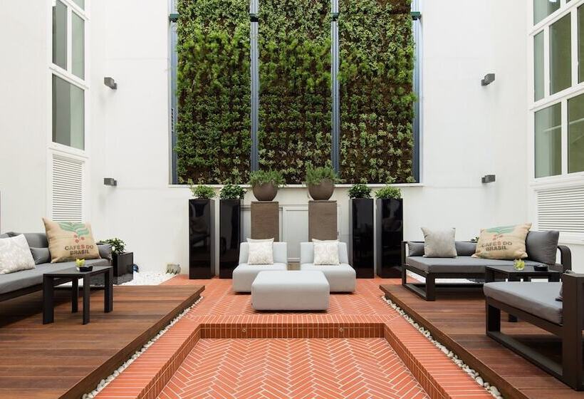 هتل Pestana Porto A Brasileira, City Center & Heritage Building