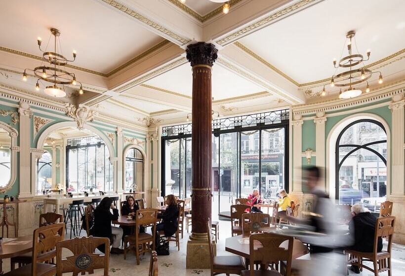 هتل Pestana Porto A Brasileira, City Center & Heritage Building