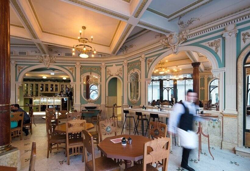 هتل Pestana Porto A Brasileira, City Center & Heritage Building