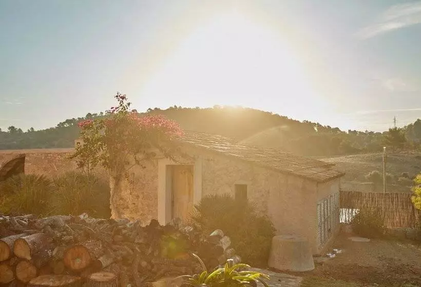 هتل روستایی Finca Sestelrica
