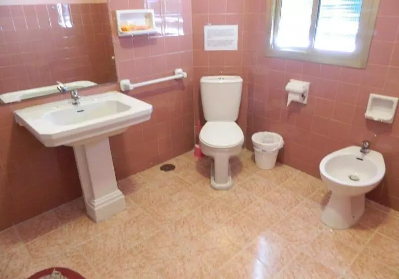 هاستل Hostal Sevilla Santa Justa   Adults Only