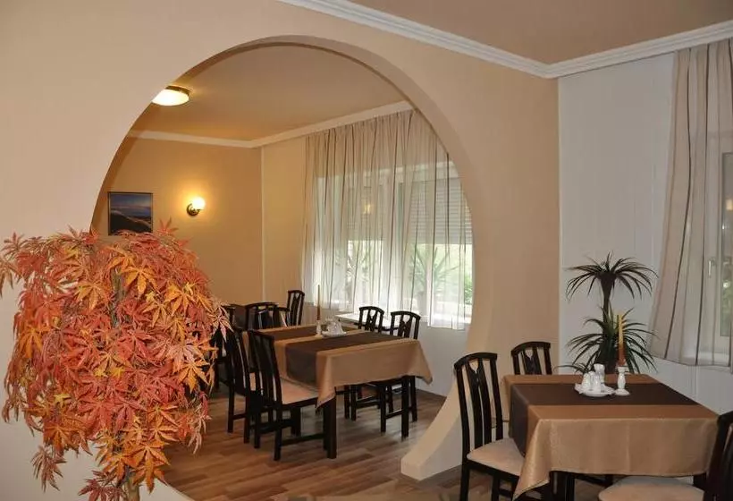 Bed & Breakfast Anna Panzió