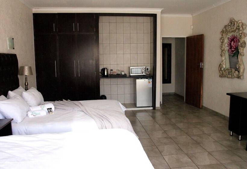 مبيت وإفطار Villa Selati