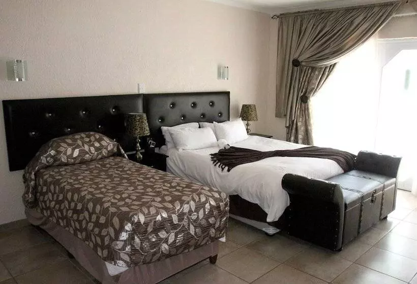 Aamiaismajoitus (B&B) Villa Selati