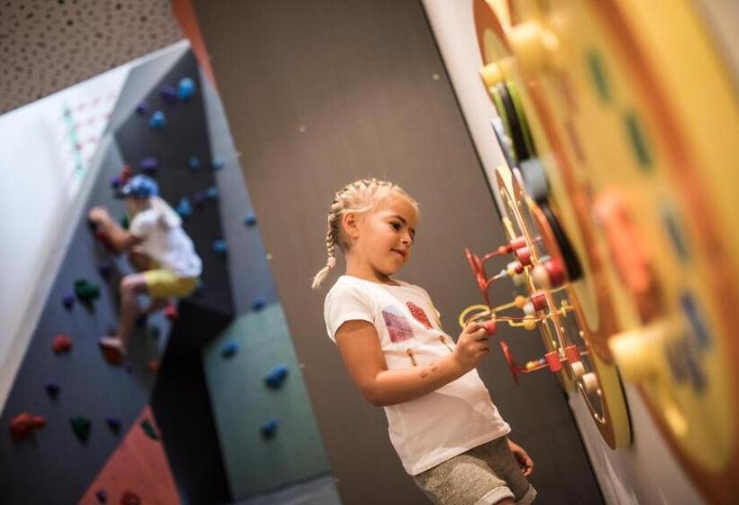 Отель Bad Fallenbach