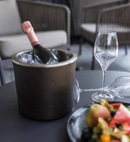 Отель Bad Fallenbach