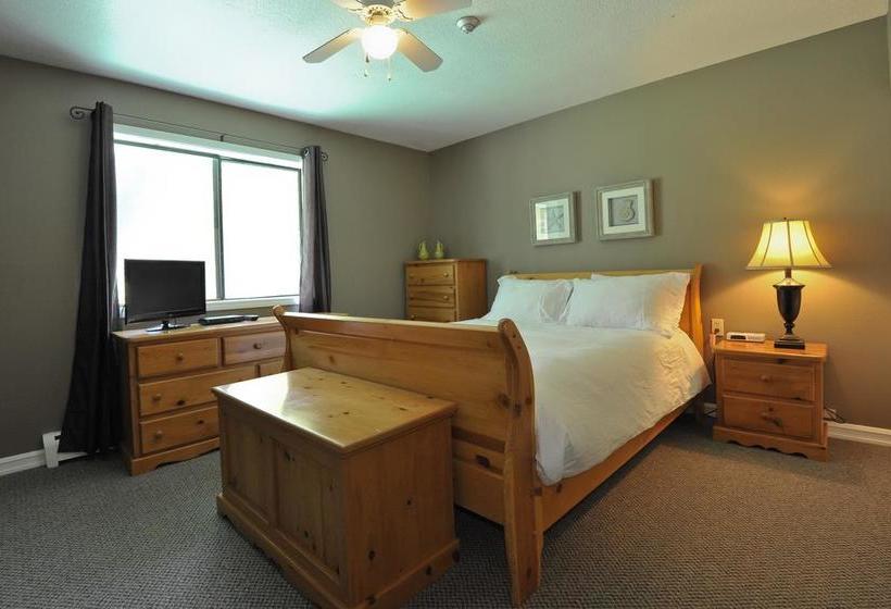 Hotel Bella Coola Eagle Lodge