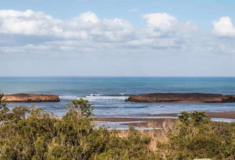 Hôtel Chateau Eden El Rouh & Spa